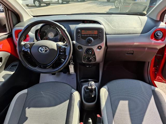 TOYOTA Aygo Connect 1.0 VVT-i 72 CV 5 porte x-cool