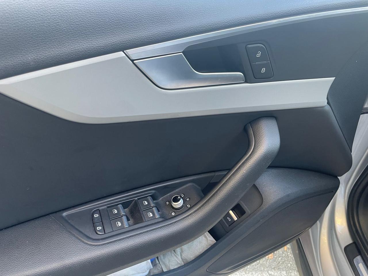 Audi A4 allroad Business Advanced 2.0 40 TD #7622