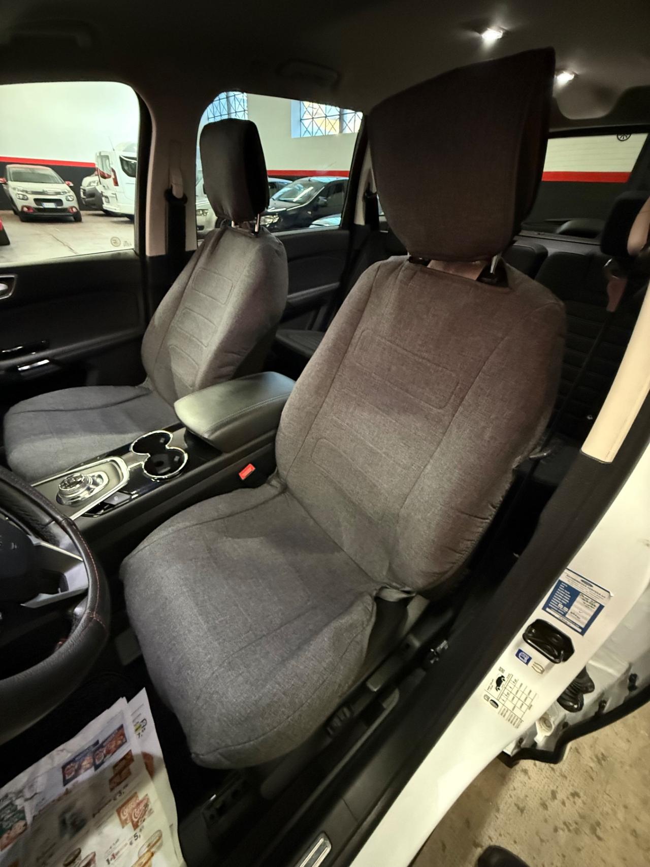 Ford Galaxy 7posti con gancio traino