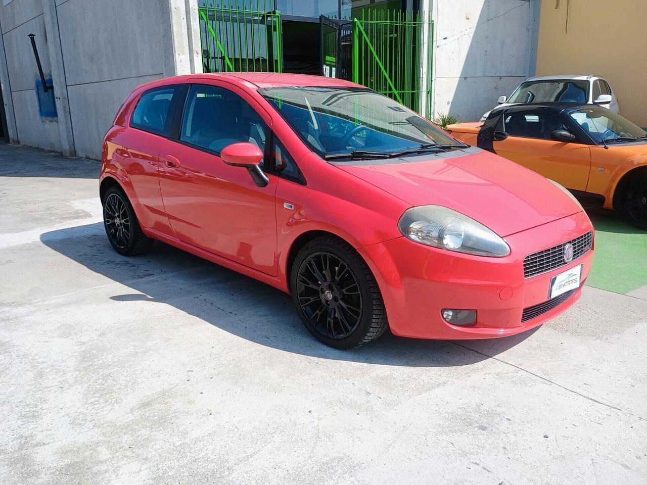 FIAT GRANDE PUNTO SPORT adatta per neopatentati