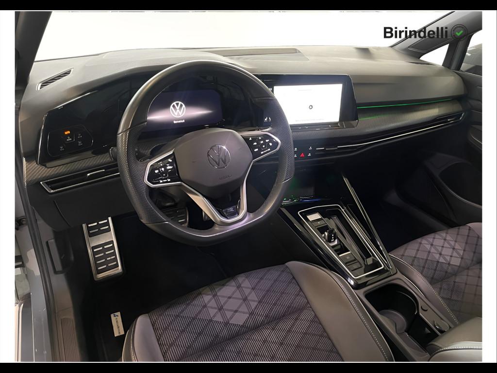 VOLKSWAGEN Golf 8ª serie - Golf Variant 2.0 TDI 150 CV DSG SCR R-Line