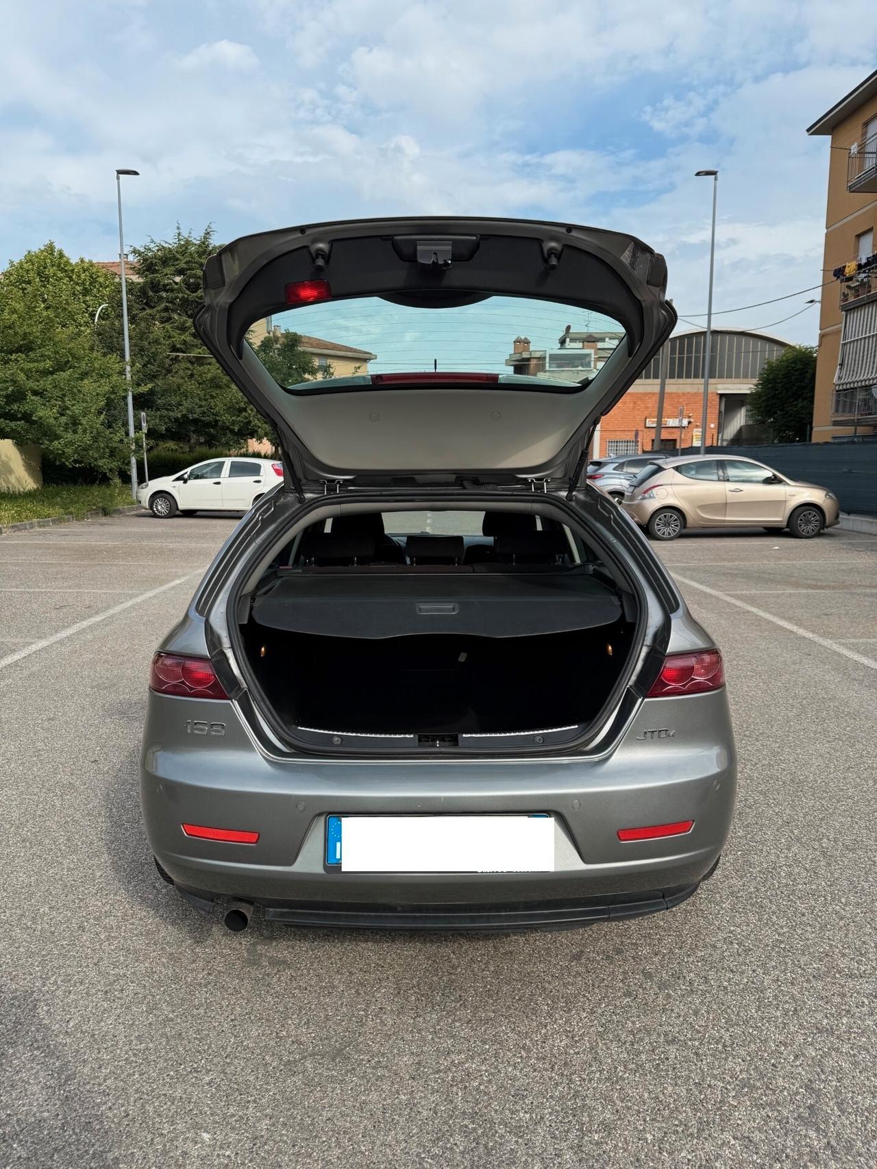 Alfa Romeo 159 SW 1.9 jtdm -