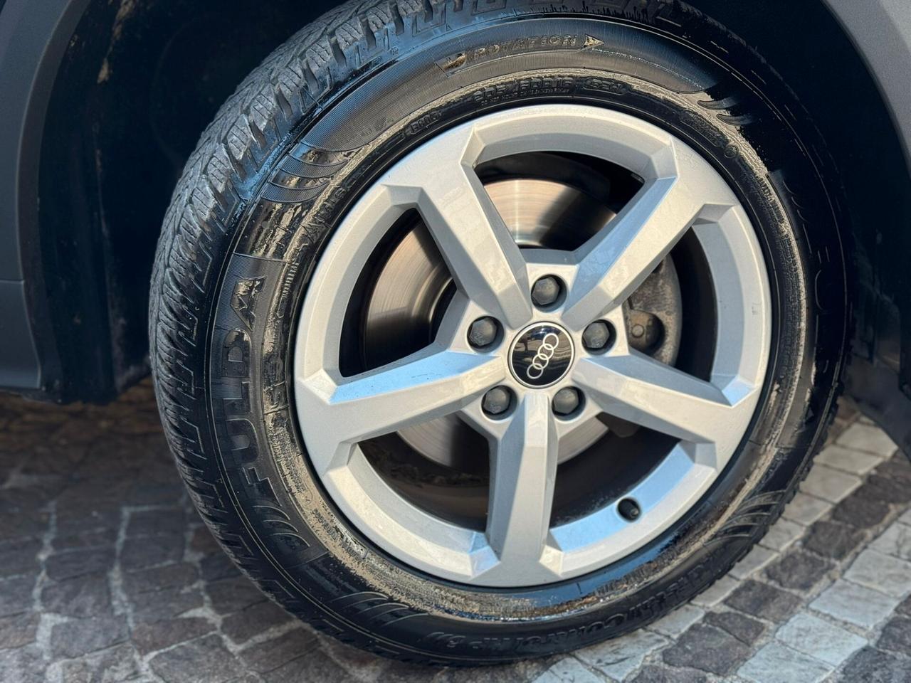 Audi Q2 30 TDI S tronic Business Plus