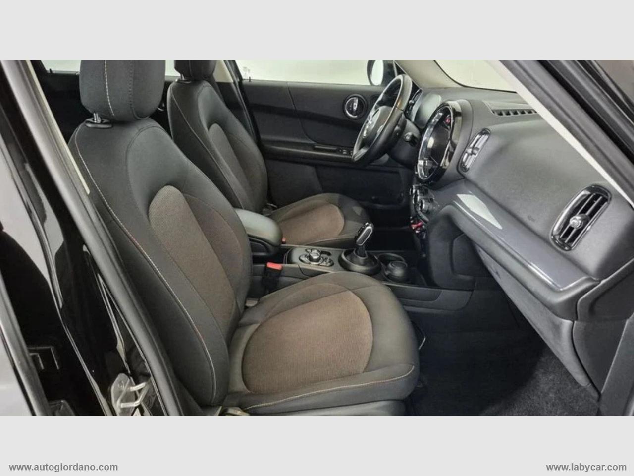 MINI Mini Cooper D Business Countryman ALL4 AUTO TOTAL BLACK