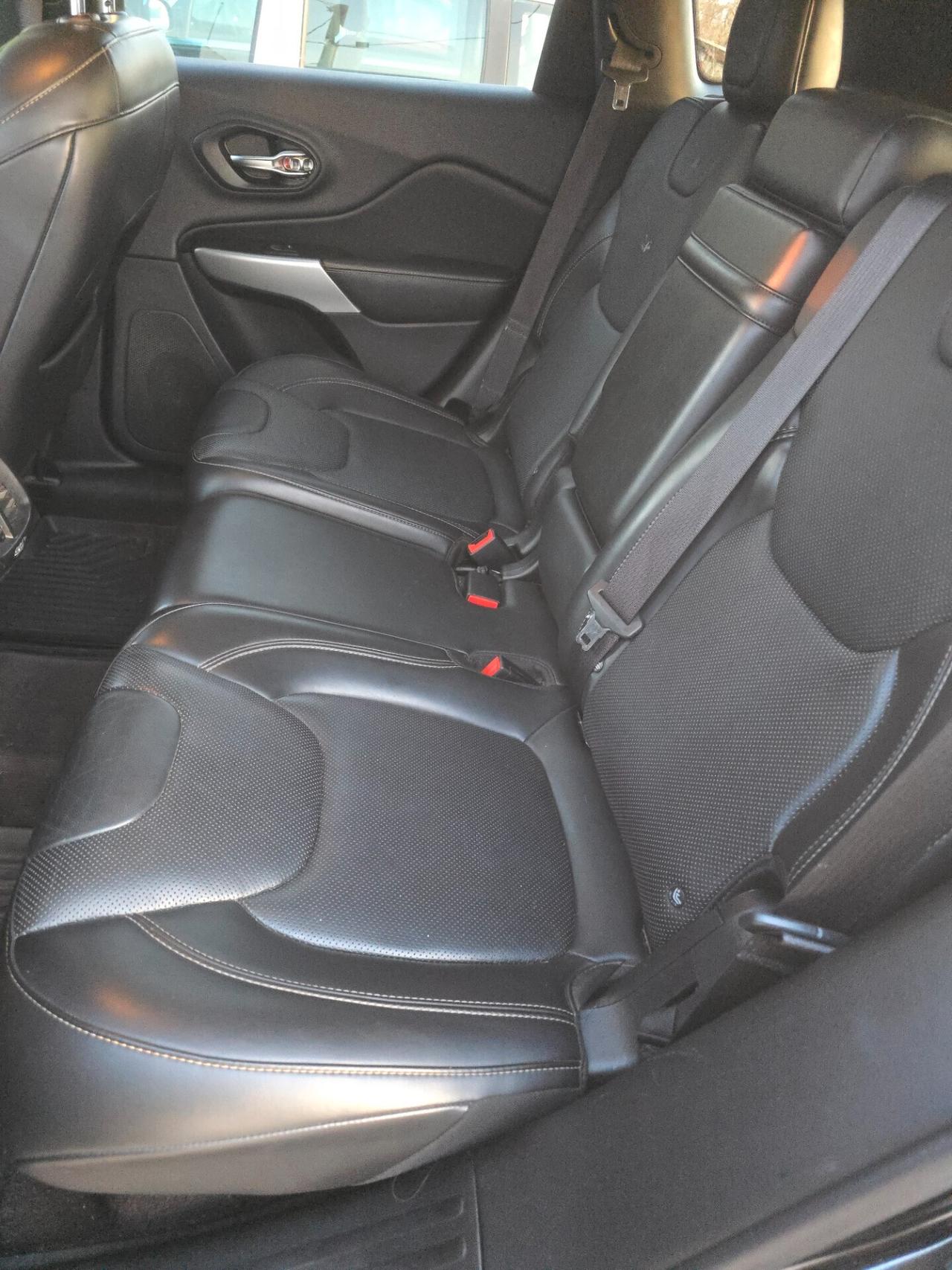 Jeep Cherokee 2.2 Mjt II 4WD Active Drive I Overland