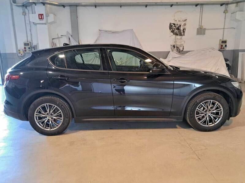 Alfa Romeo Stelvio 2.2 TD 190 CV AT8 Q4 Business PREZZO REALE