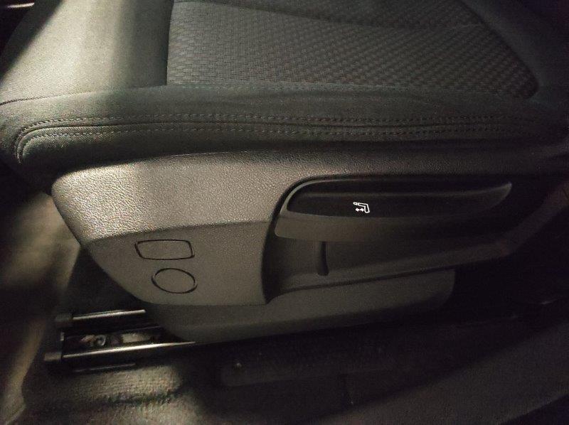 BMW X1 (F48) - X1 xDrive25e Business Advantage