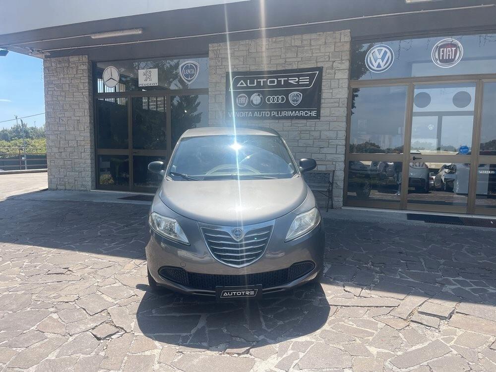 Lancia Ypsilon 0.9 TwinAir 85 CV 5 porte Metano Ecochic Gold