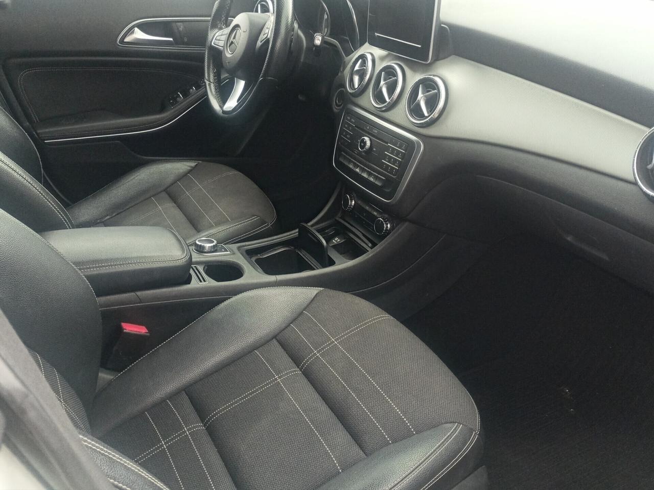 Mercedes-benz CLA 200 d Business