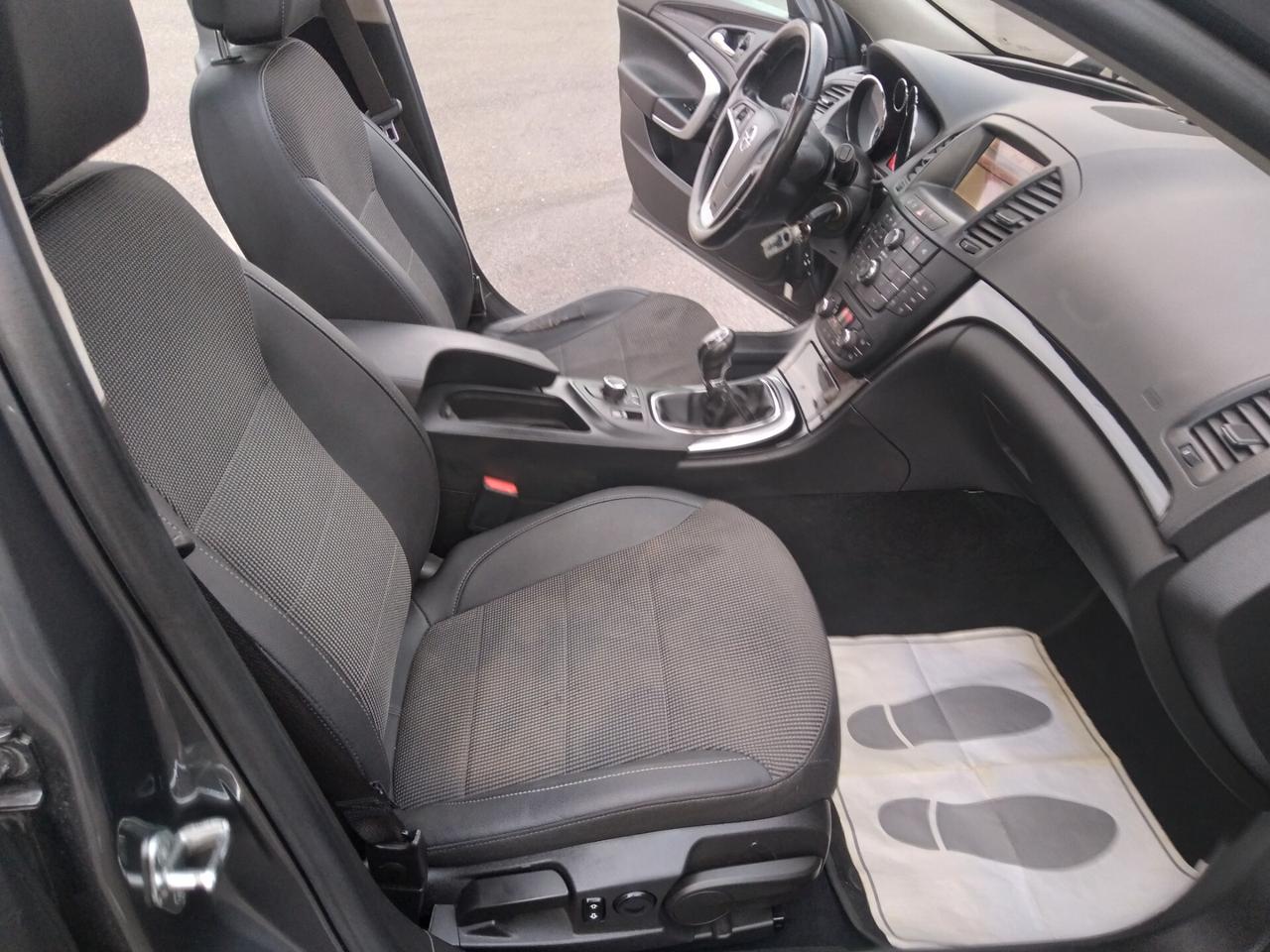 Opel Insignia 2.0 CDTI 160CV Sports Tourer Cosmo top di gamma