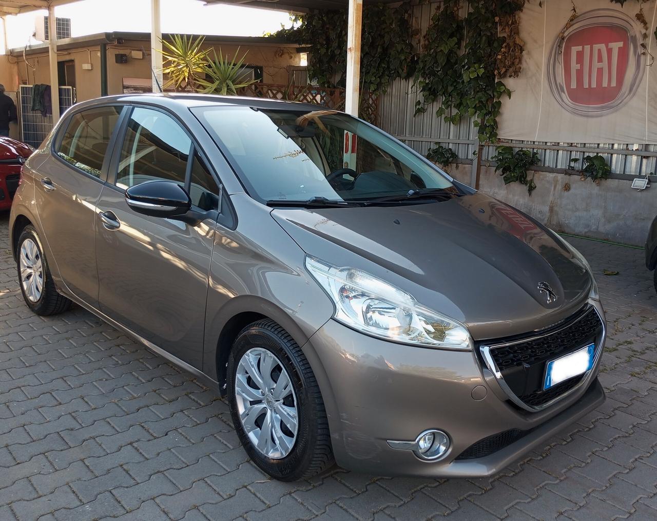 Peugeot 208 1.4 HDi 68 CV 5 porte Active