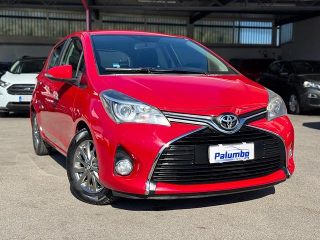 TOYOTA Yaris 1.0 5 porte Lounge PARI AL NUOVO