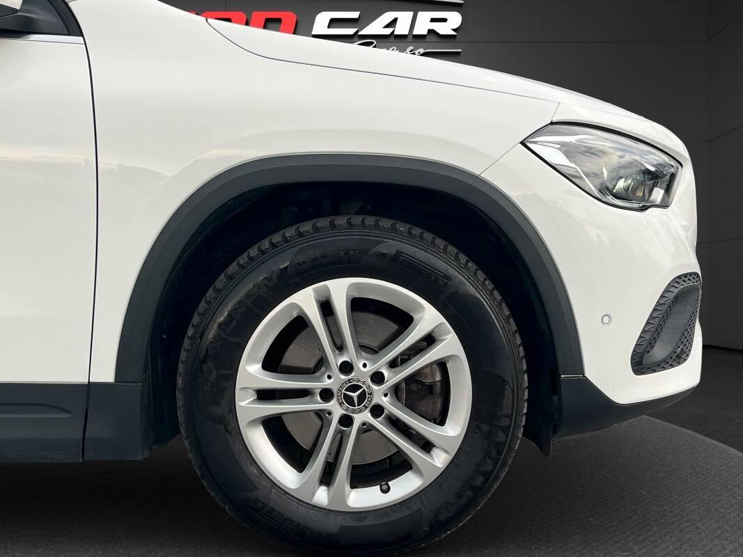 Mercedes Classe GLA 200 d Sport 4matic auto