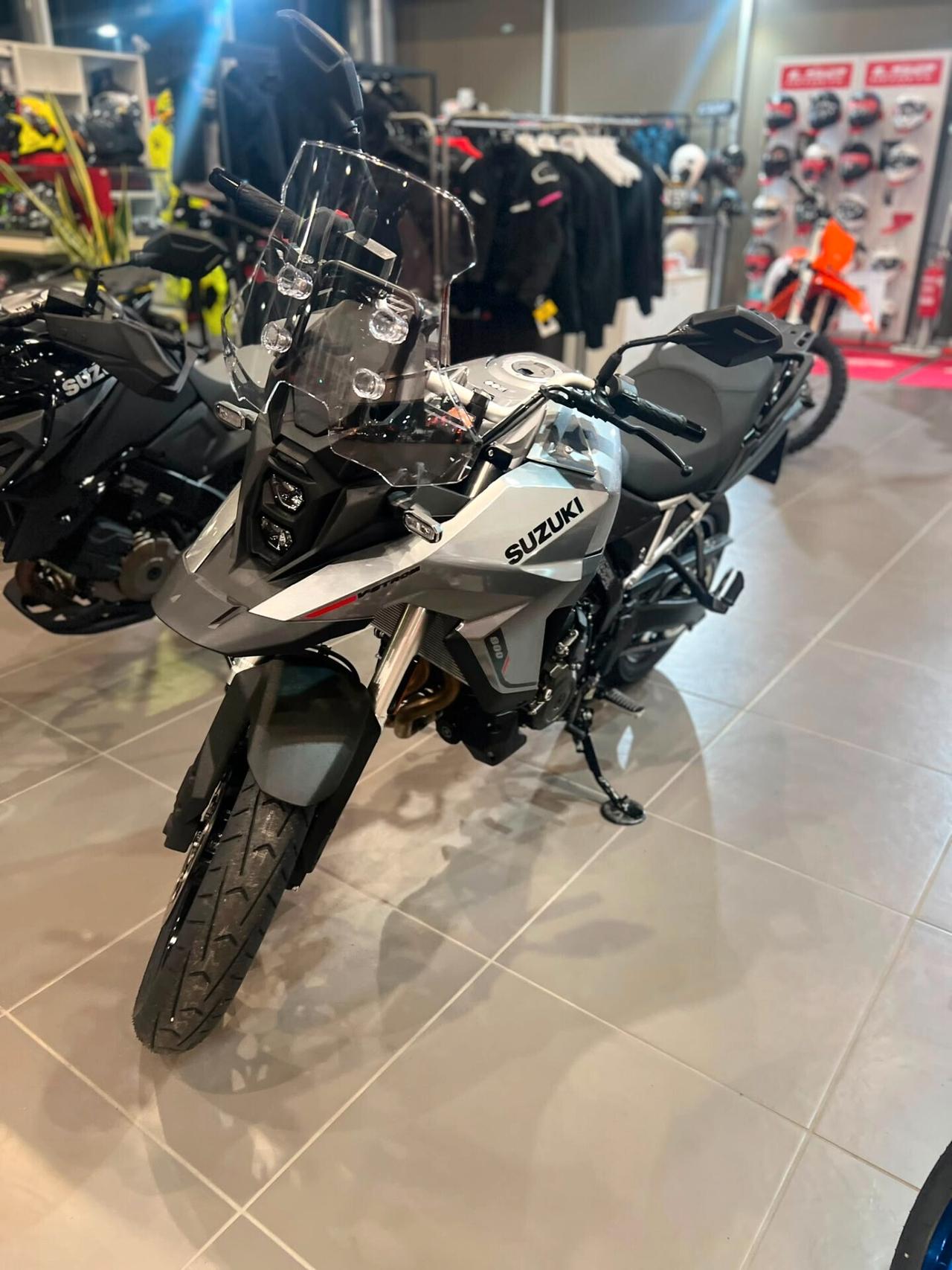 Suzuki V Strom DL 800 V-STROM SE