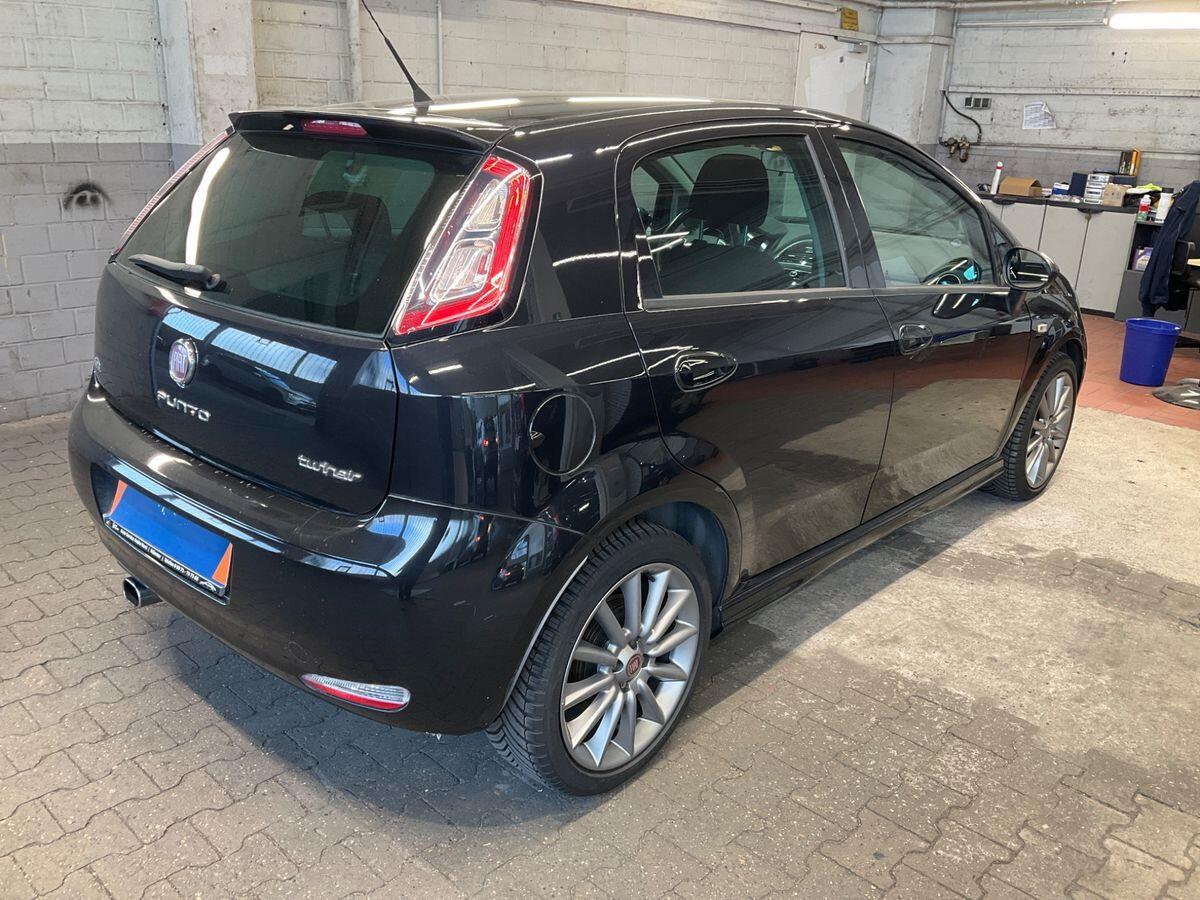 Fiat Punto 0.9 105 CV Lounge NEOPATENTATI