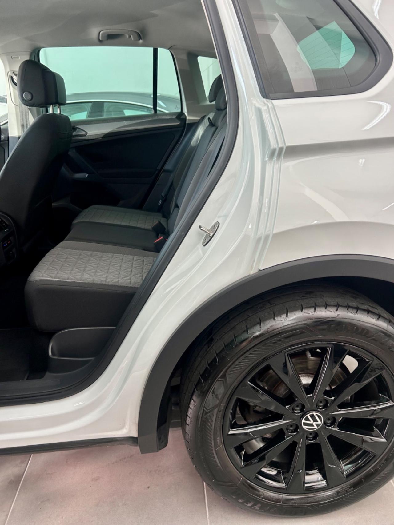 Volkswagen Tiguan 2.0 TDI 150 SCR DSG FINANZIABILE
