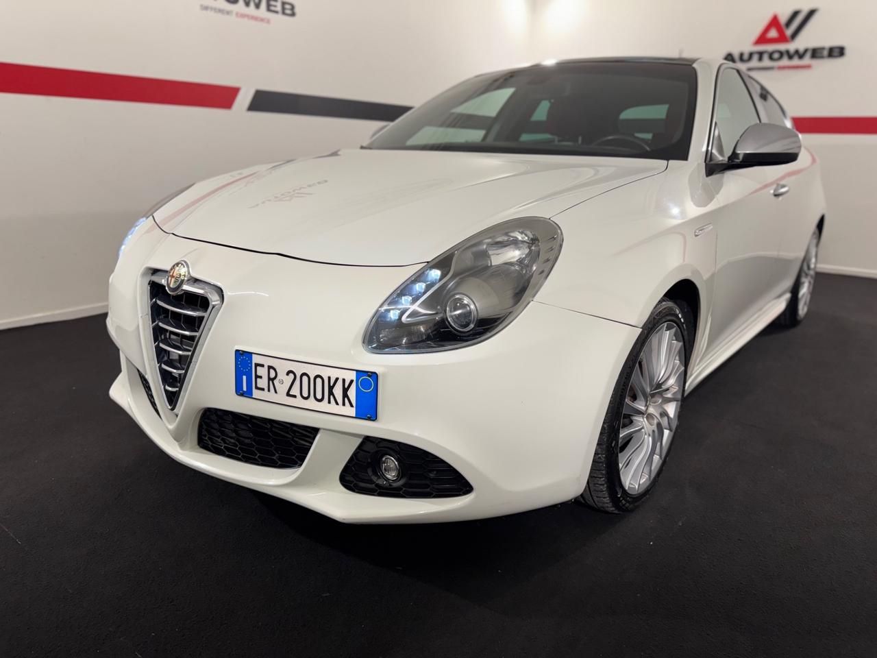 Alfa Romeo Giulietta Exclusive FULL OPTIONAL CON TETTO APRIBILE