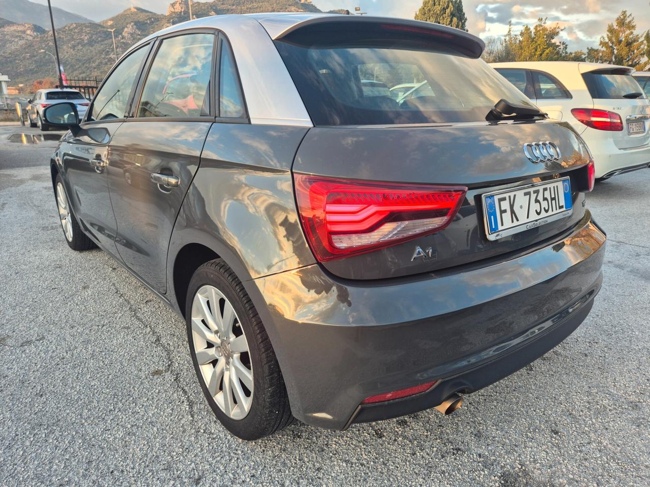 Audi A1 SPB 1.6 TDI 116 CV - OK NEOPATENTATI