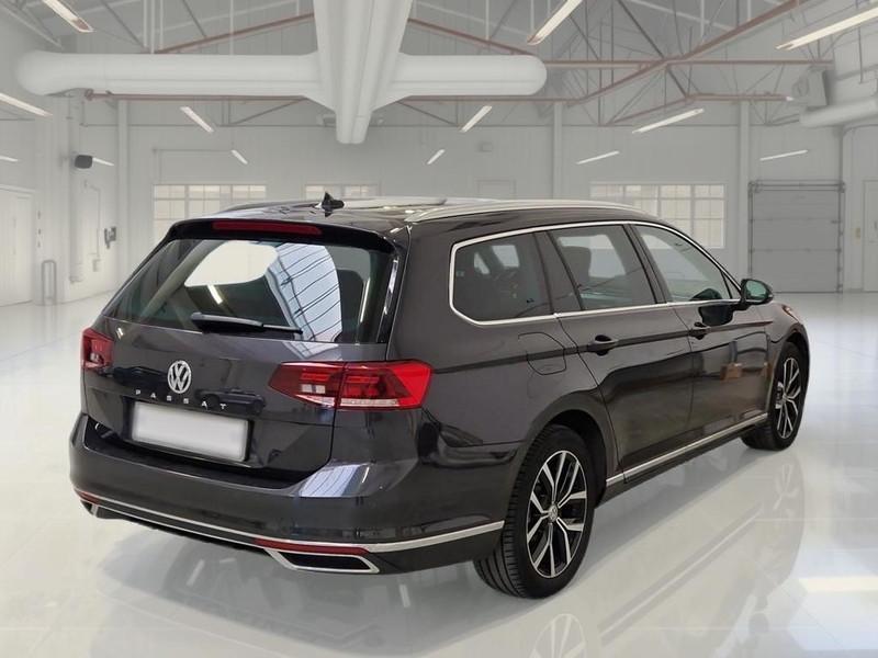 VOLKSWAGEN PASSAT VARIANT 2.0 TDI SCR EVO 110kW Executive BMT