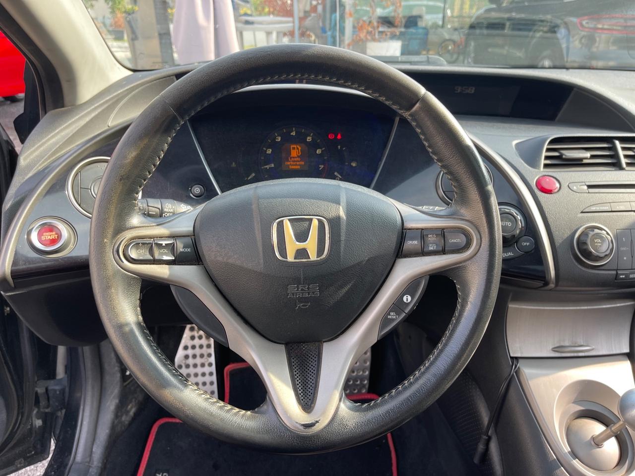 Honda Civic 1.8 i-VTEC 3p. Type S