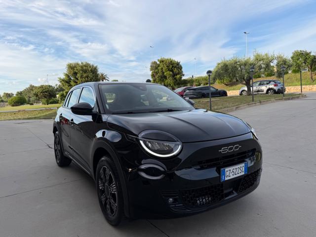 FIAT 600 HYBRID 145CV DCT MHEV+NAVI+RCAM+2PDC+LED