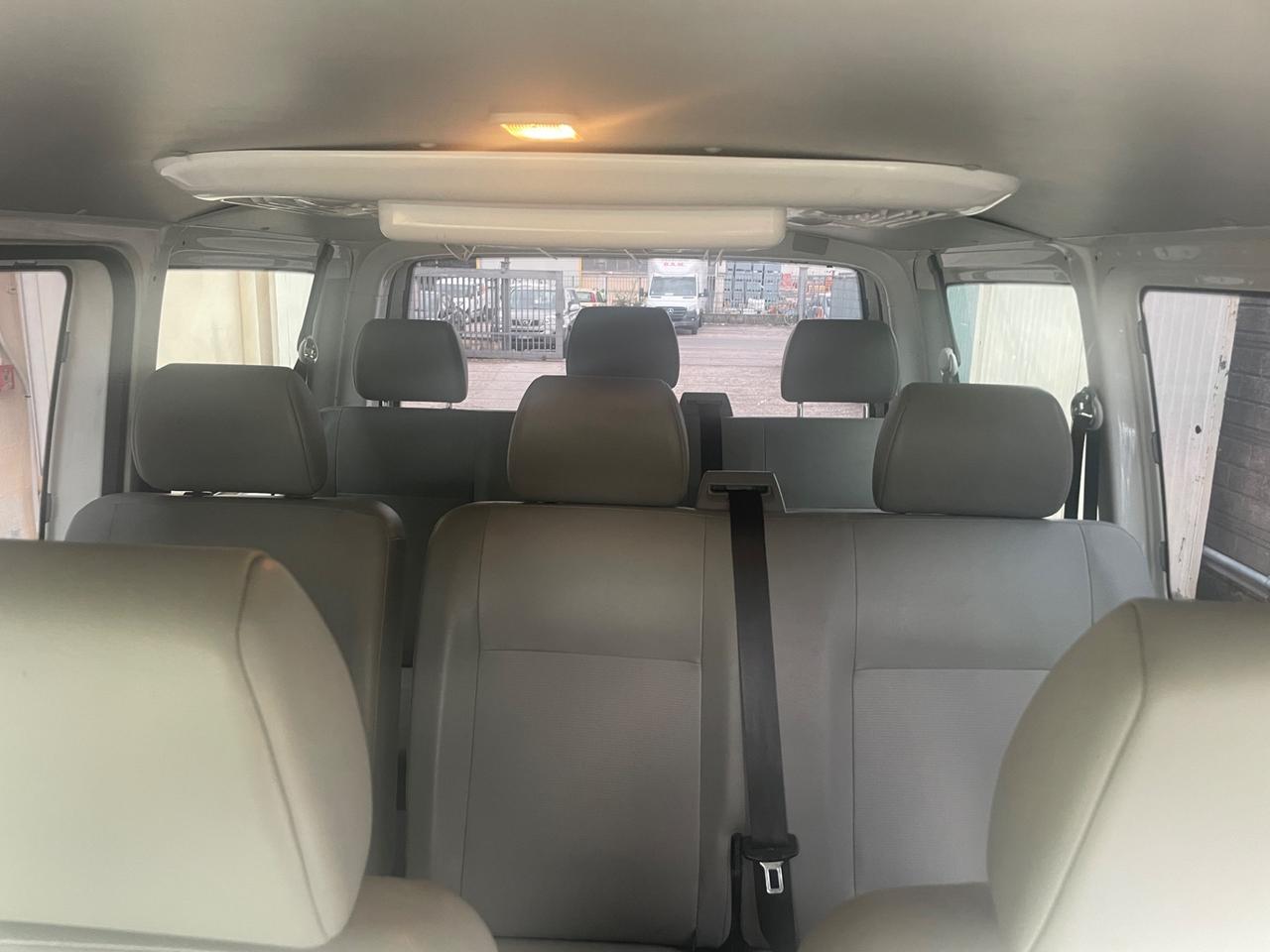 Volkswagen Transporter 2.0 TDI 102CV 8 posti #BP