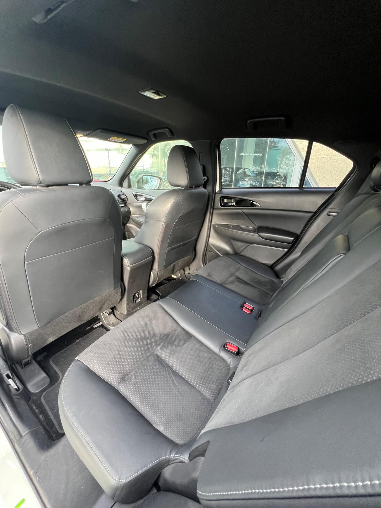 Mitsubishi Eclipse Cross AUTOCARRO N1 possibilità noleggio no scoring