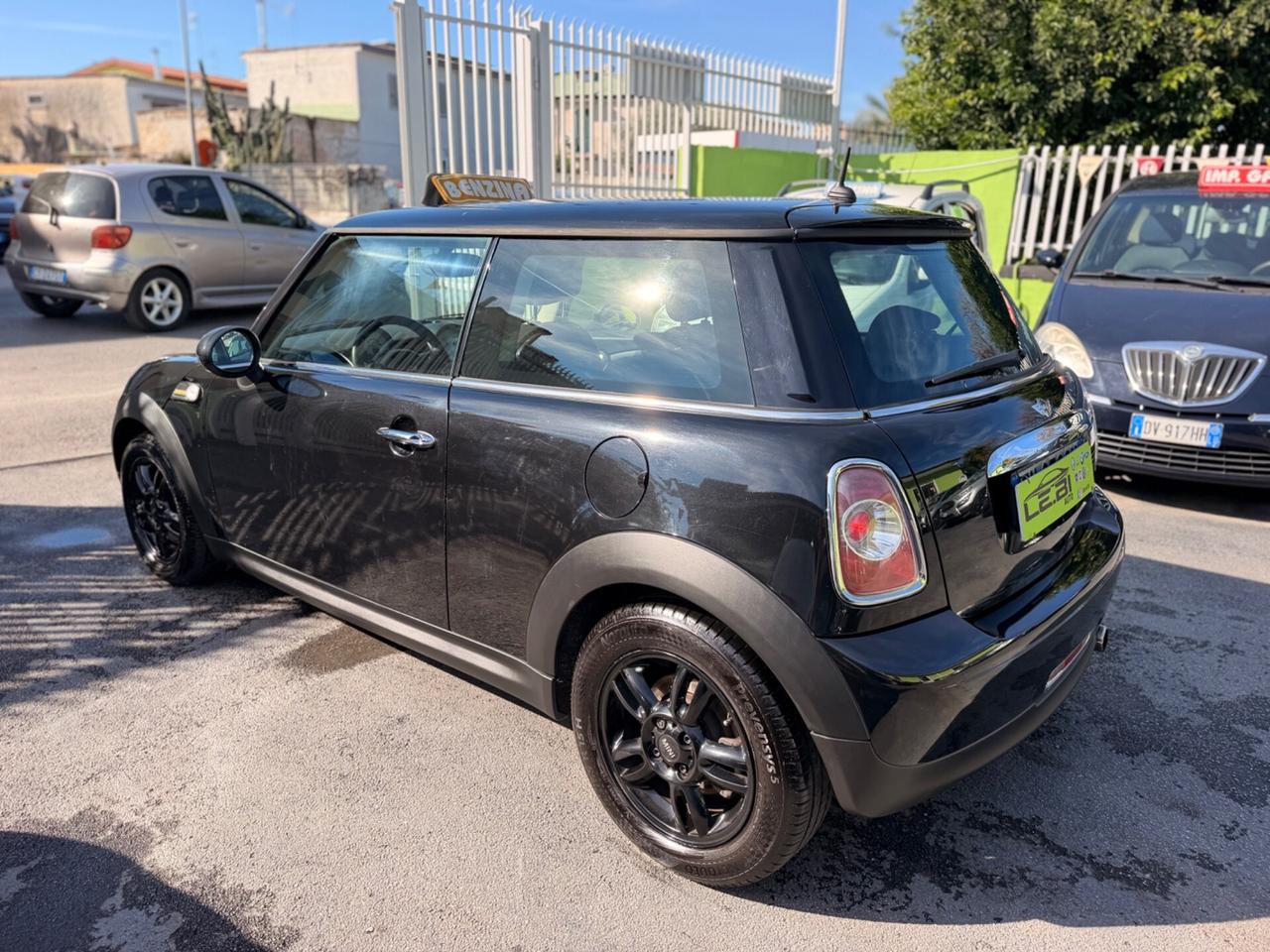 Mini 1.6 16V One 130.000 KM 2012