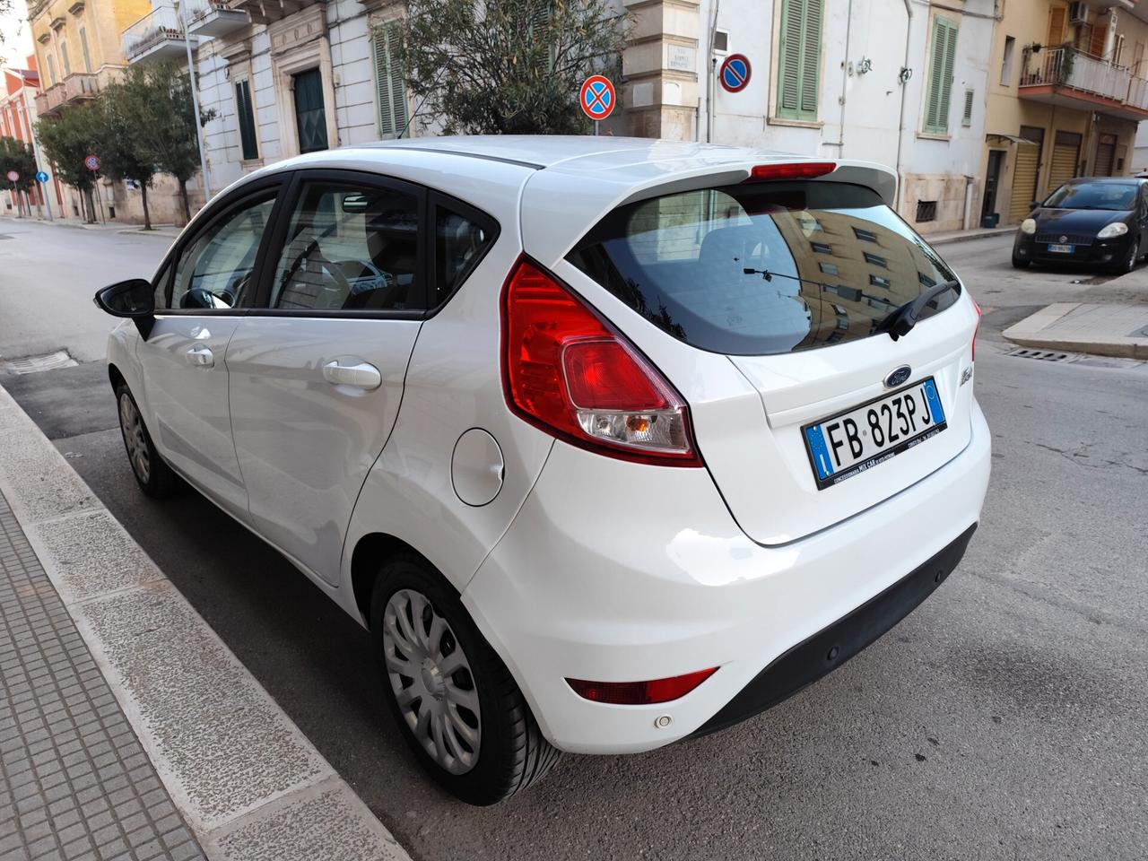 Ford Fiesta 1.5 TDCi 75CV DIESEL Business