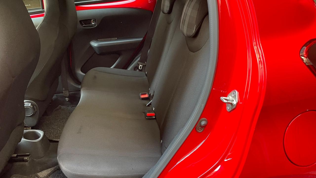 Peugeot 108 VTi 72 ETG 5 porte Allure TOP!