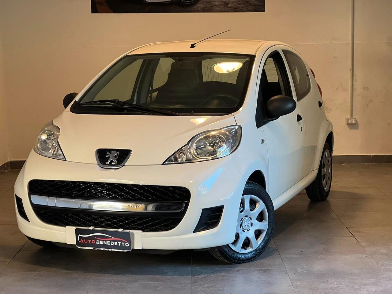 Peugeot 107 1.0 68CV 5p. Desir 2010 NO CLIMA