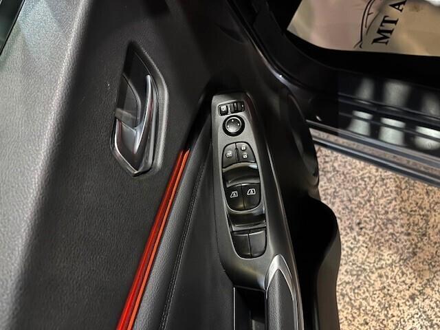 Nissan Juke 1.0 DIG-T 114 CV N-Connecta