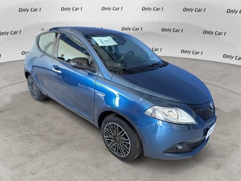 Lancia Ypsilon 1.0 FireFly 5 porte S&S Hybrid Silver Plus