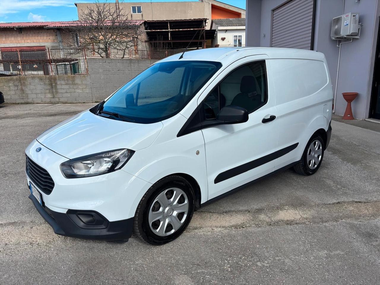 Ford Transit Courier 1.5 TDCi 75CV Van Trend 05/2021