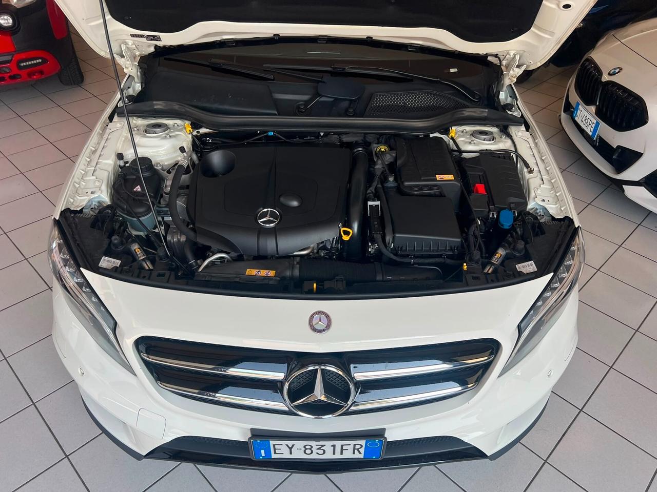 Mercedes-benz GLA 200 GLA-X156 d (cdi) Premium 4matic AUTO