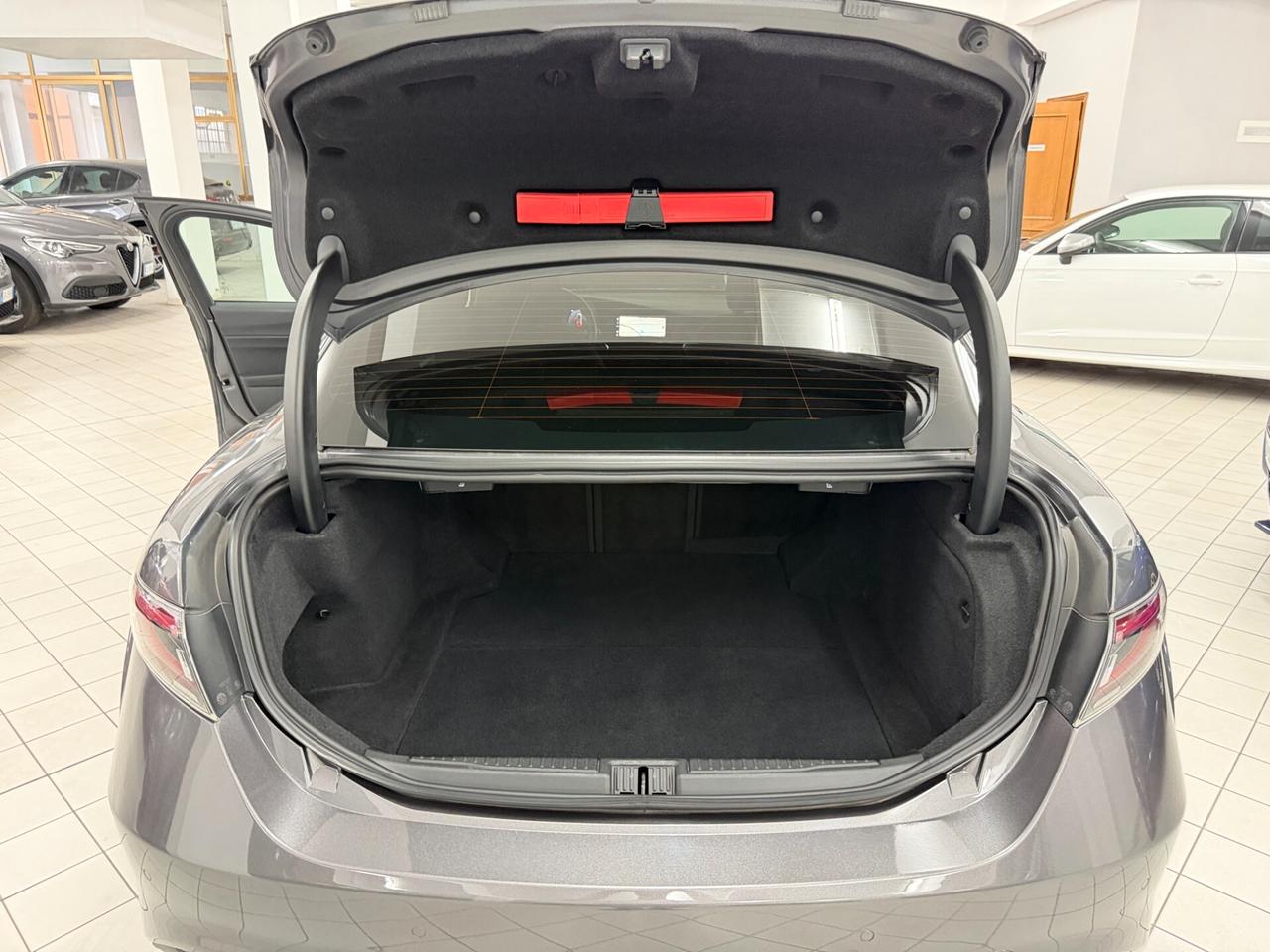 Alfa Romeo Giulia 2.2 Turbodiesel 160 CV AT8 Super Business