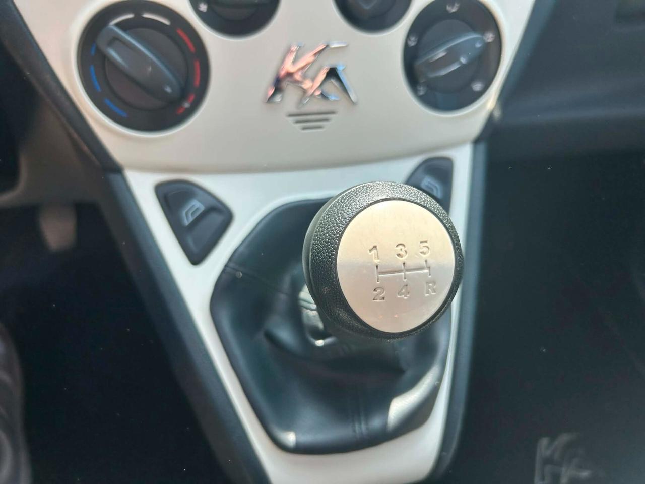 FORD KA 1.2 69CV TITANIUM 2015 EURO5 FULL