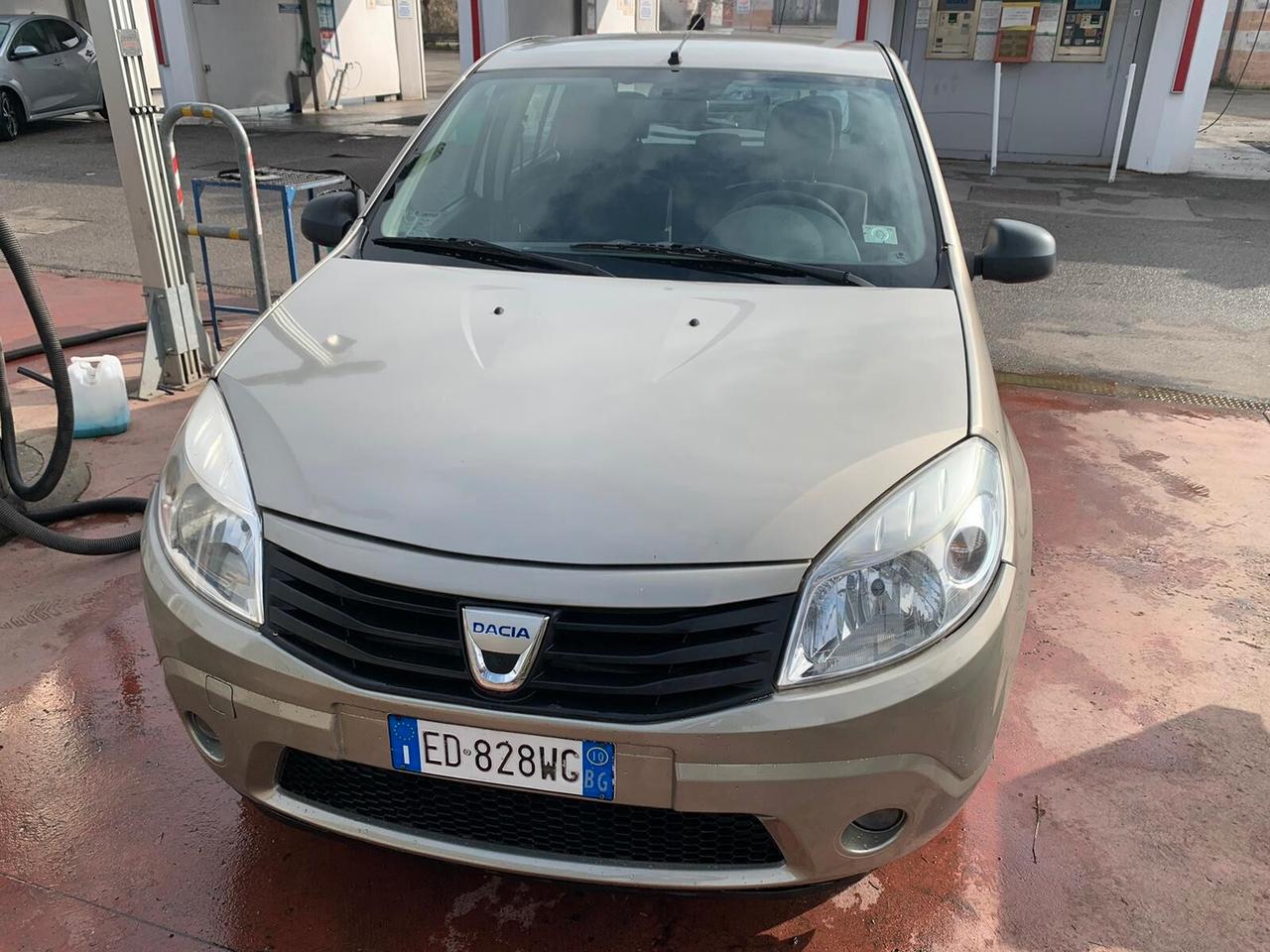 Dacia Sandero 1.4 8V GPL , adatta a Neopatentato, finanziabile