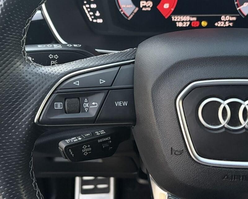 Audi Q3 SPB S line interno ed esterno 2.0 TDI 150CV S-Tronic quattro 35