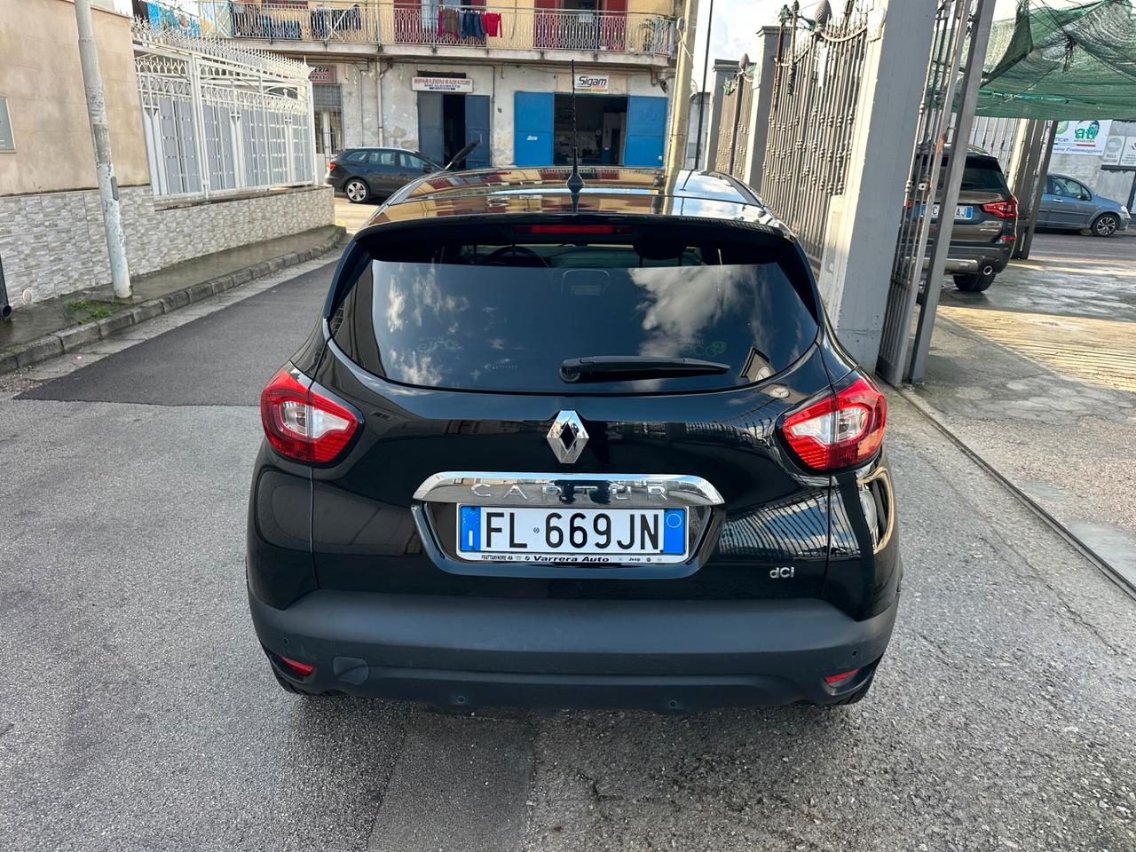 Renault Captur 1.5 Dci 90 CV Energy R-Link Km 145.000