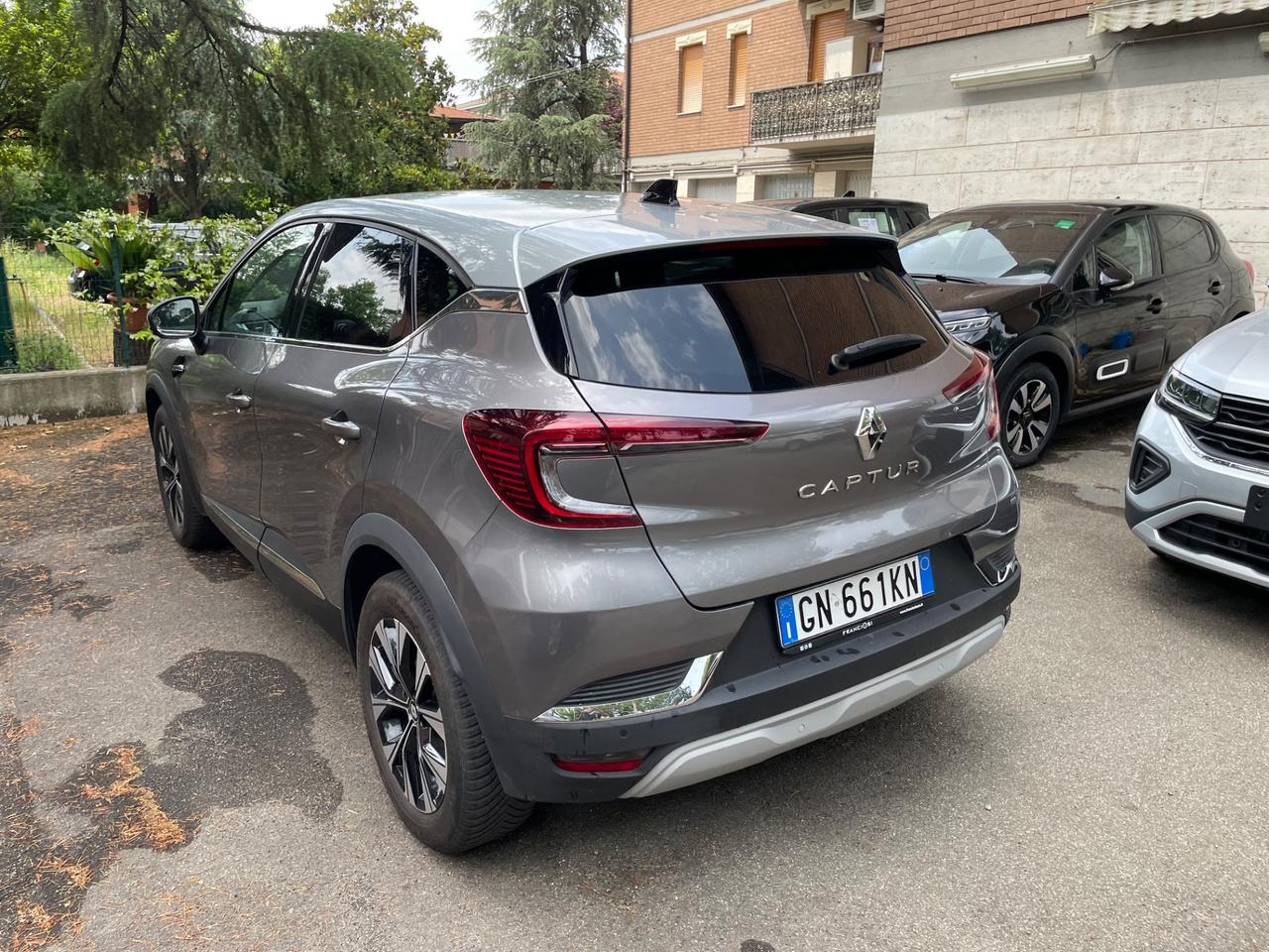 Renault Captur 90cv techno