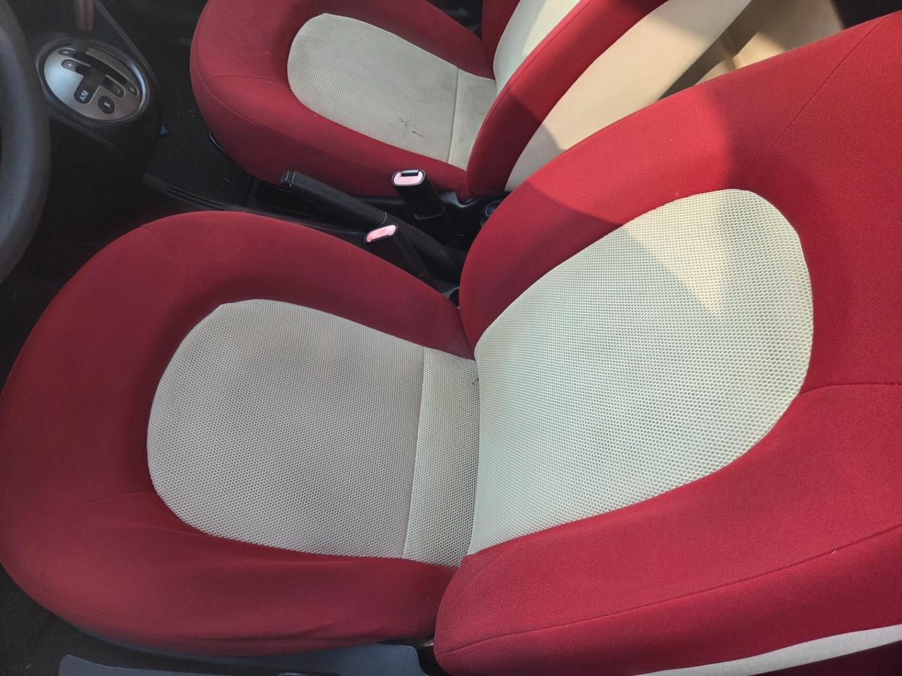 Lancia Ypsilon 1.2 16V Platino