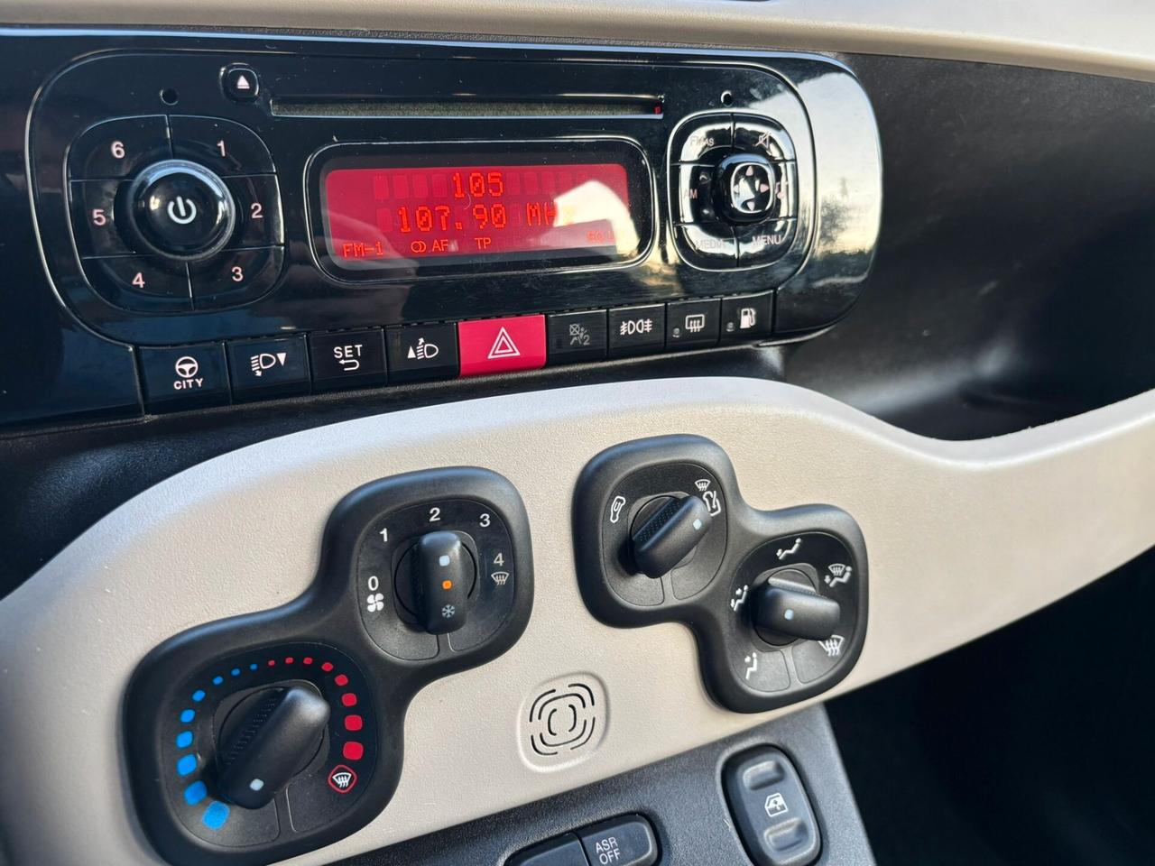 Fiat Panda 0.9 TwinAir Turbo Natural Power OK Neopatentati