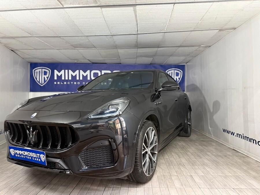Maserati Grecale MHEV 330 CV AWD Modena