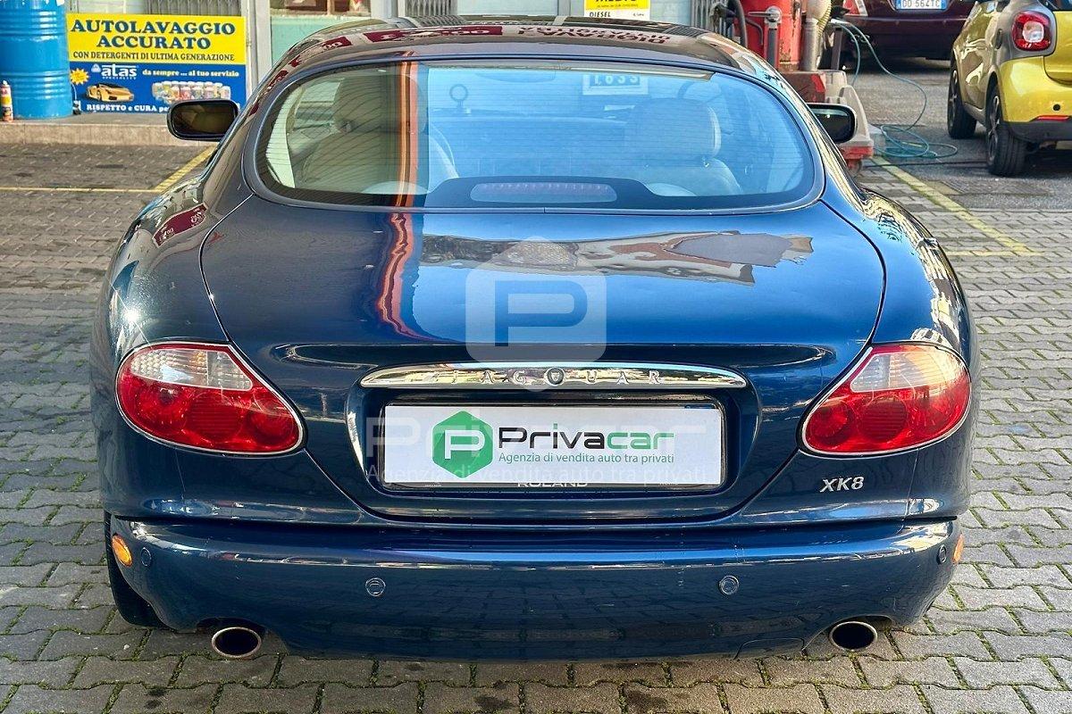 JAGUAR XK8 4.0 Coupé