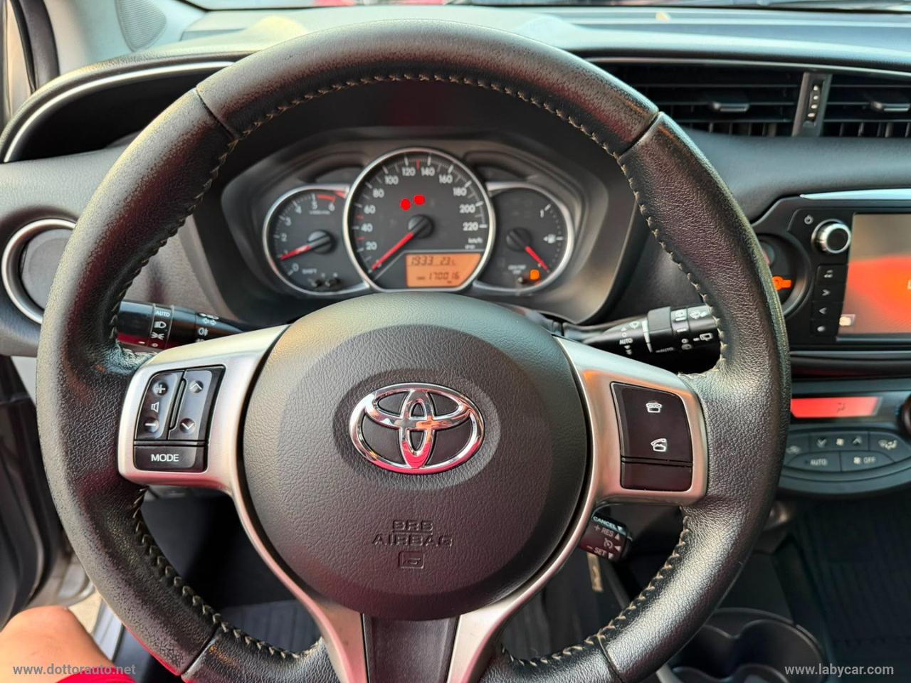 TOYOTA Yaris 1.4 D-4D 5p. Lounge