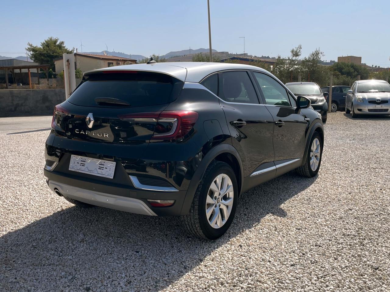 Renault Captur dCi 115 CV Intens