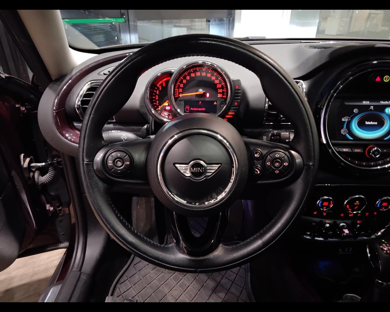 MINI Mini IV F54 2016 Clubman - Mini Clubman 2.0 Cooper D Hype au