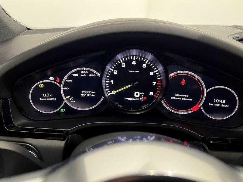 Porsche Cayenne Cayenne 3.0 V6 E-Hybrid