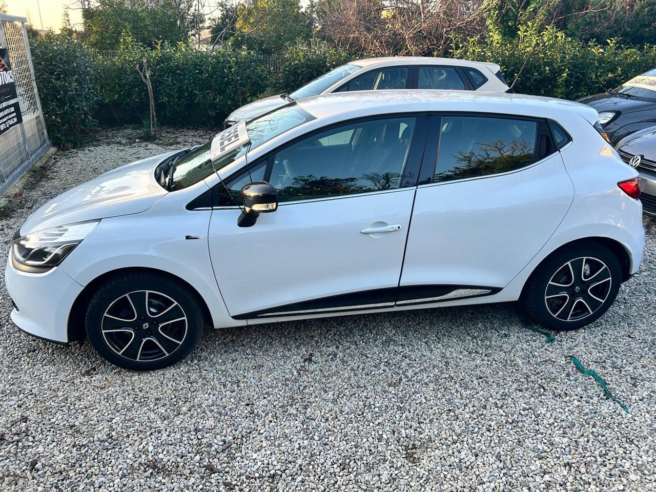 Renault Clio dCi 8V 75 CV Start&Stop 5 porte Energy Duel